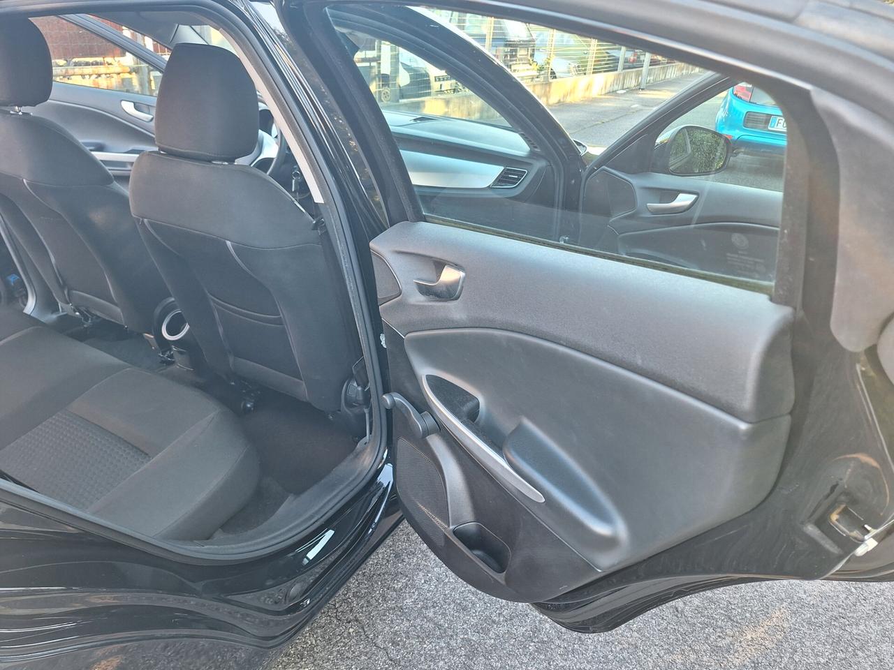 Alfa Romeo Giulietta 1.6 JTDm-2 105 CV Progression