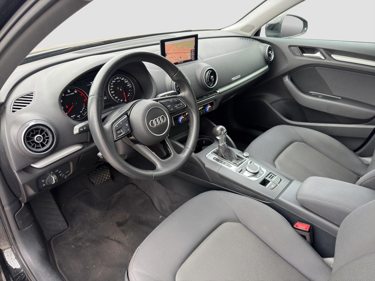 AUDI A3 3ª serie A3 SPB 30 TFSI S tronic Business