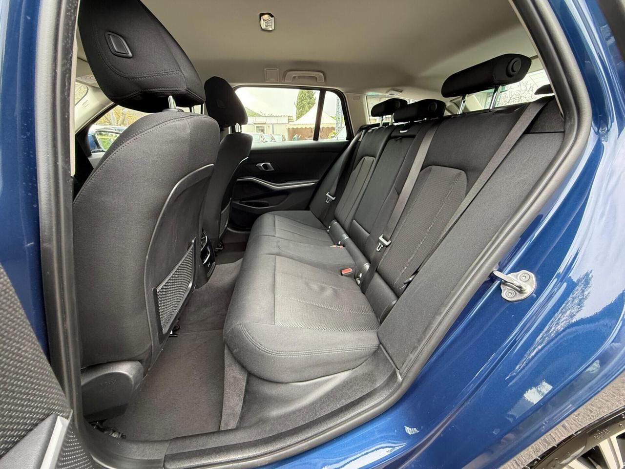 Bmw 320d 48V x-Drive Touring Business C. Auto.