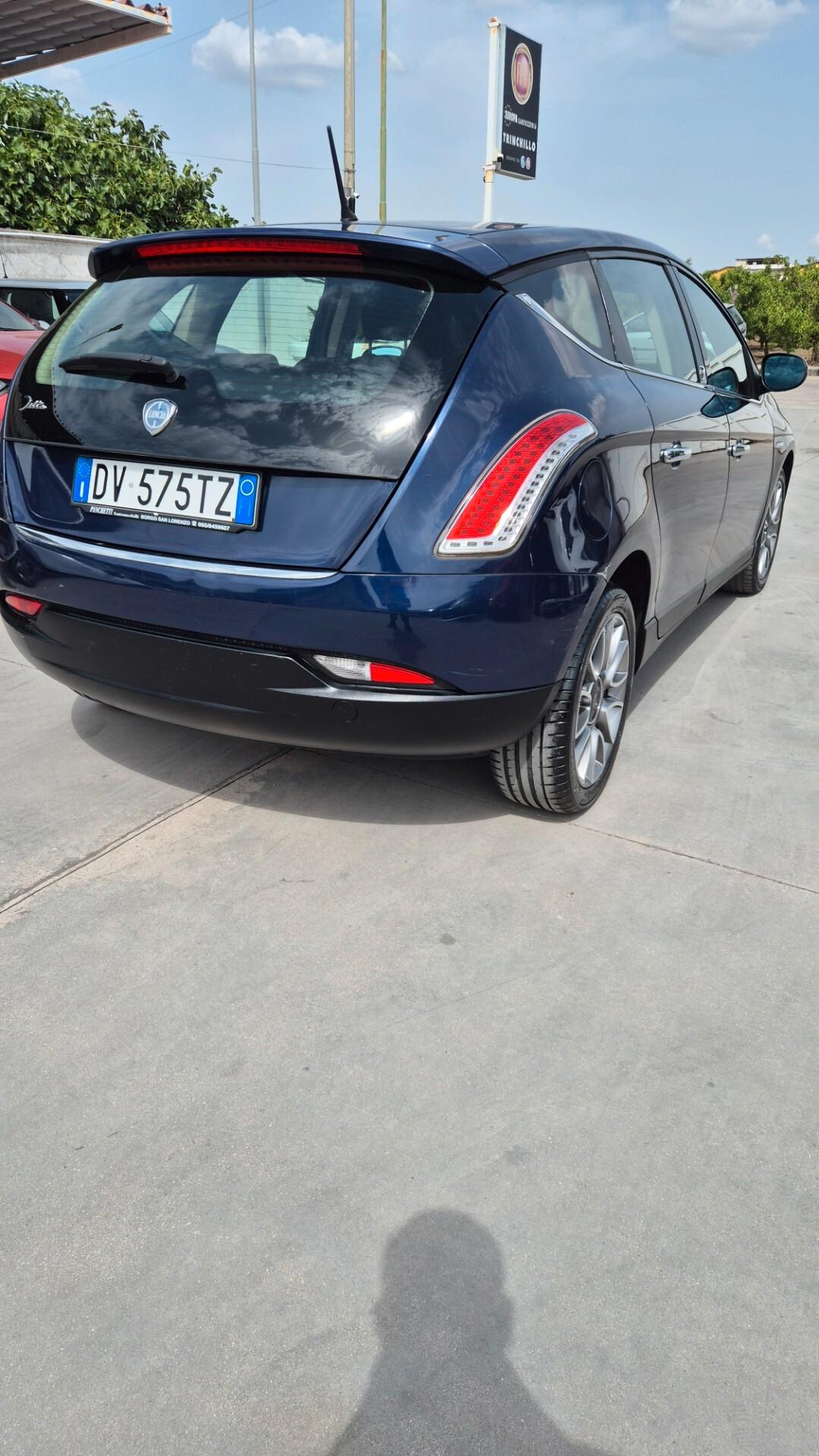 Lancia Delta 1.6 MJT DPF Platino