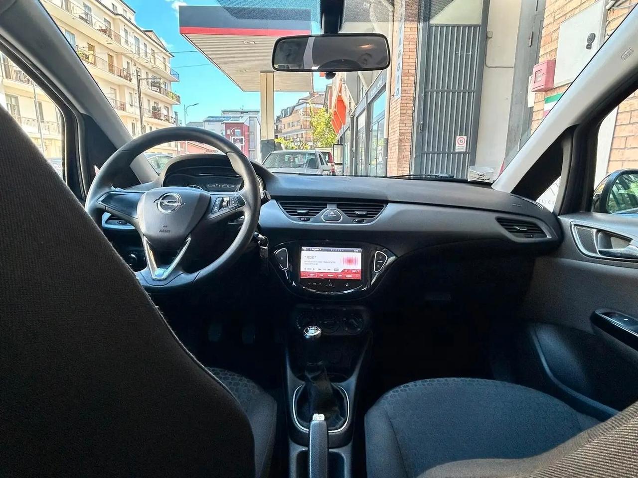 Opel Corsa 1.2 5 porte