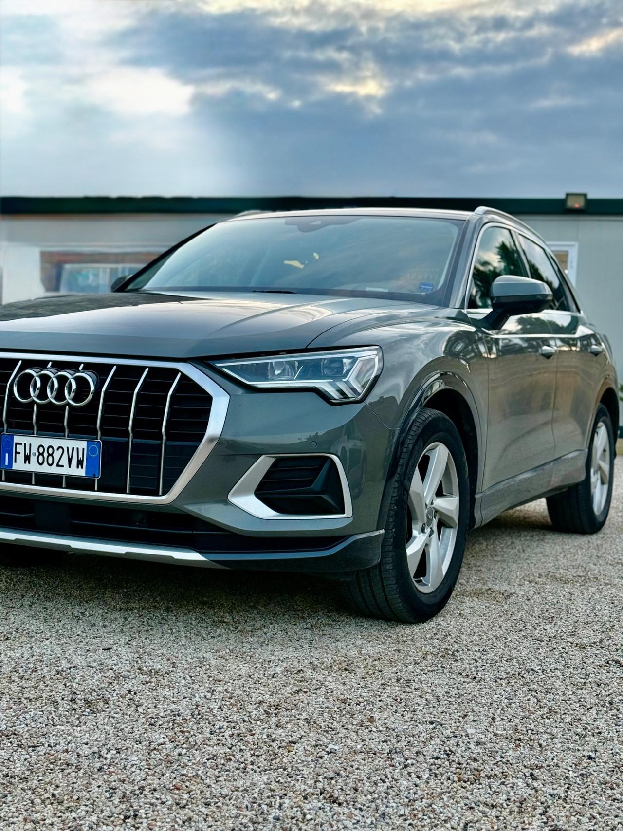 Audi Q3 2.0 TDI 150 CV S tronic advanced