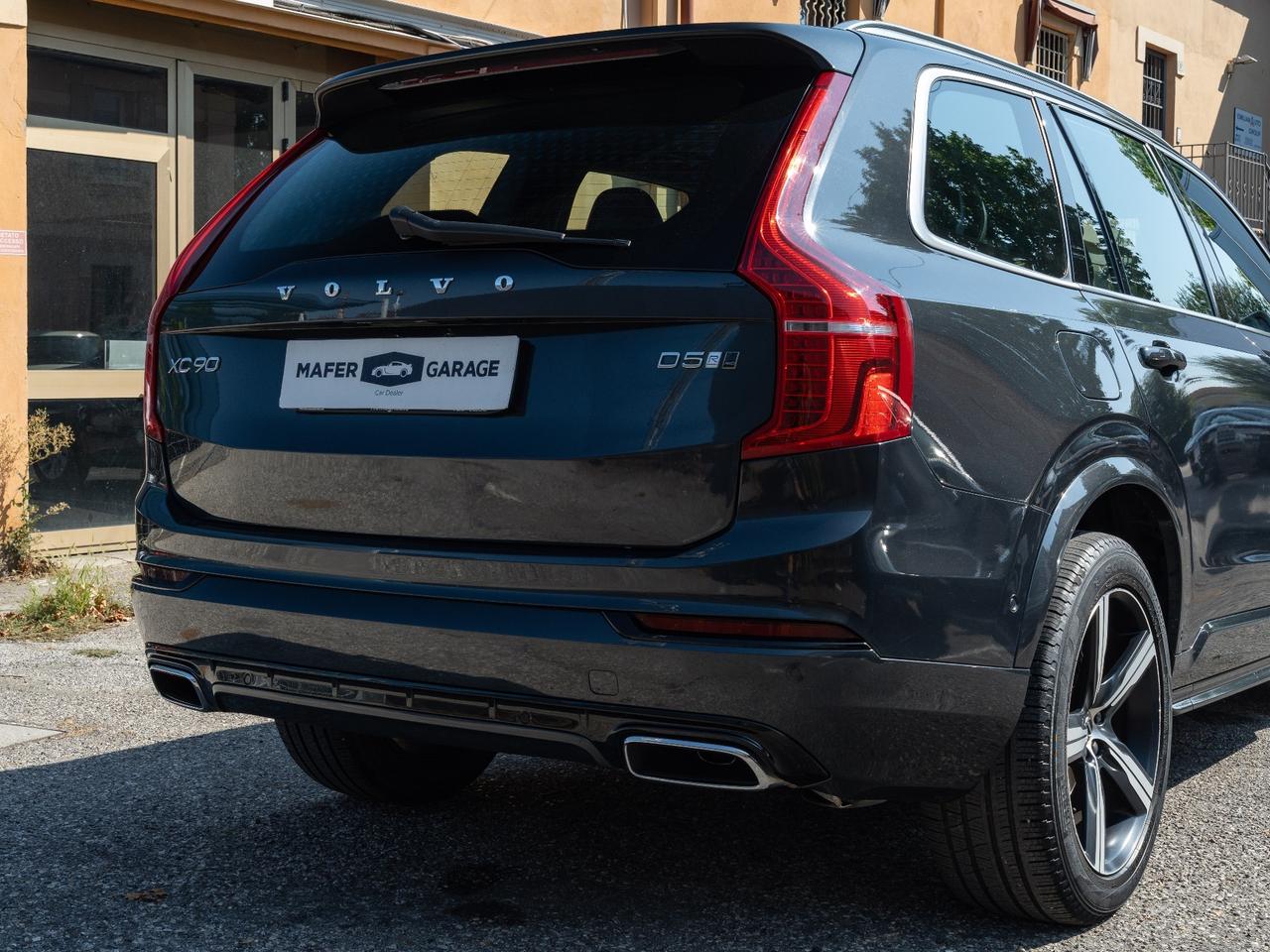 Volvo XC 90 XC90 D5 AWD Geartronic 7 posti R-design