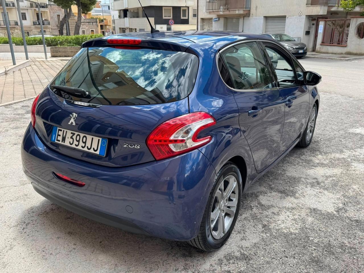 PEUGEOT 208 1.4 HDI 68 CV. ALLURE NAVI CERCHI