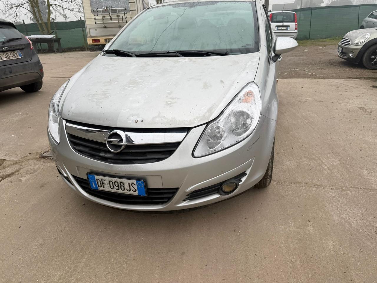 Opel Corsa 1.2 5 porte Easytronic Cosmo