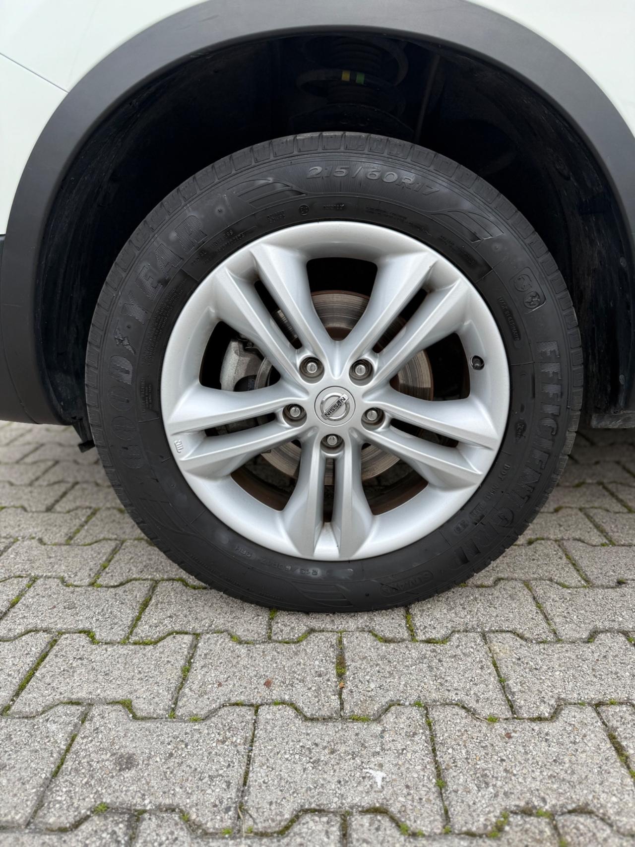 Nissan Qashqai 1.6 16V Tekna