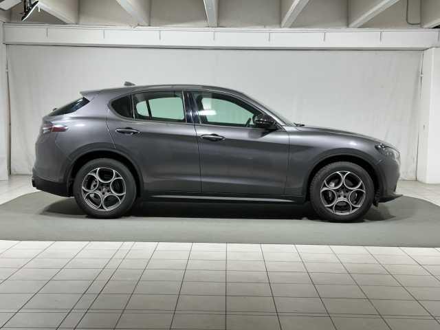 Alfa Romeo Stelvio 2.2 Turbodiesel 210 CV AT8 Q4 Sprint