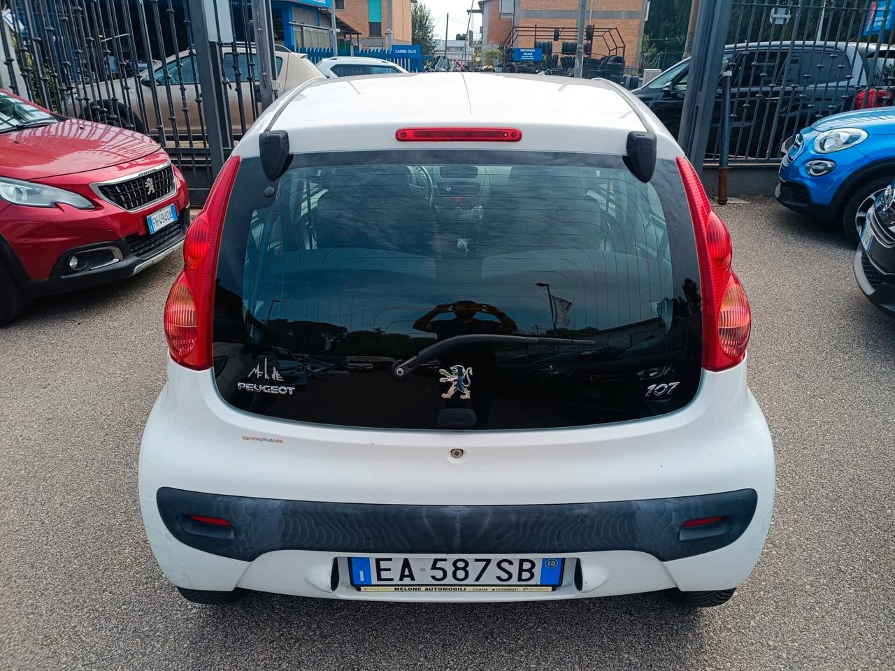 Peugeot 107 1.0 68CV 5p. Desir