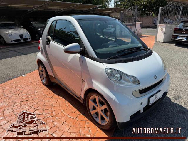 SMART ForTwo 1000 52 kW MHD coupé passion TAGLIANDATA!