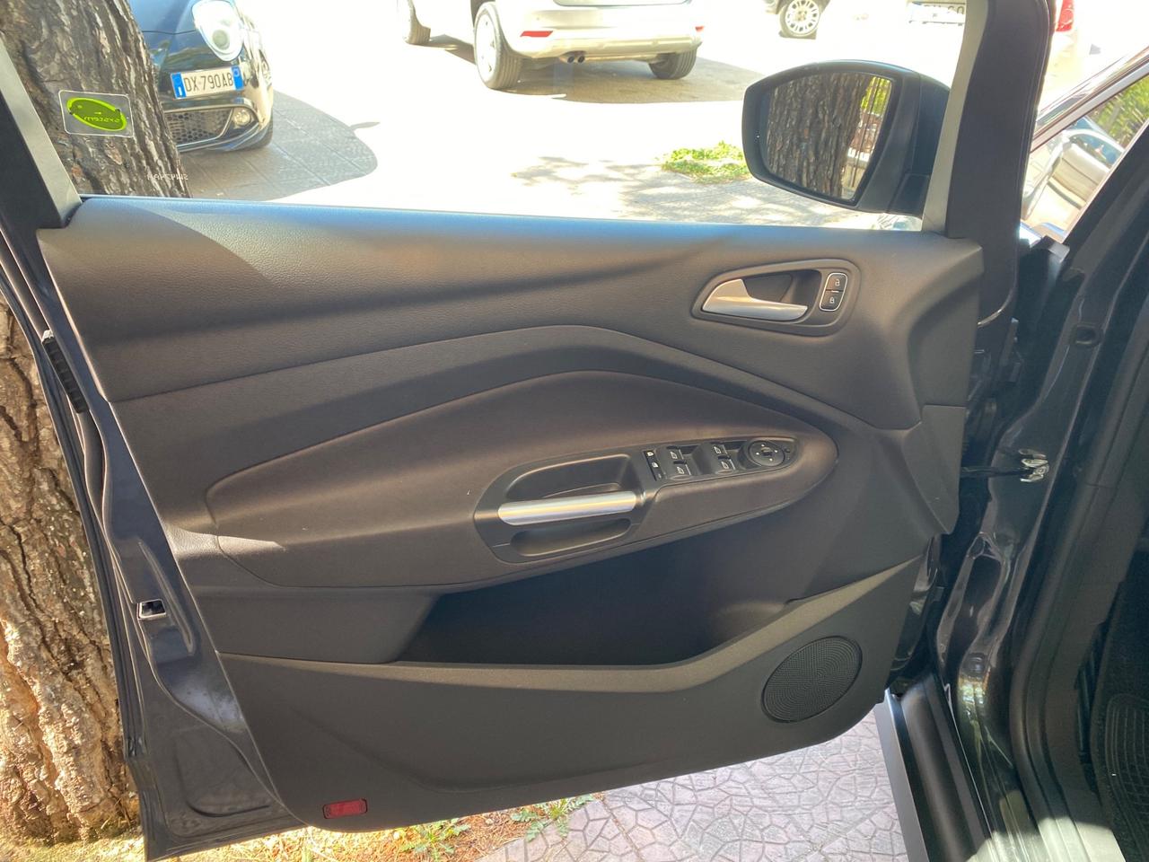 Ford C-Max 1.6 120CV GPL Titanium