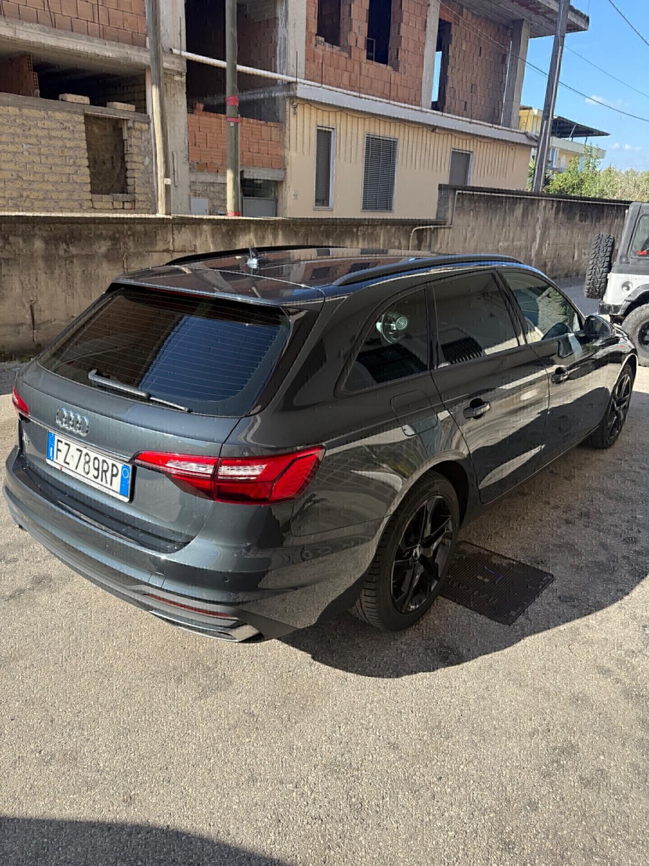 Audi A4 35 TDI/163 CV S tronic S line edition