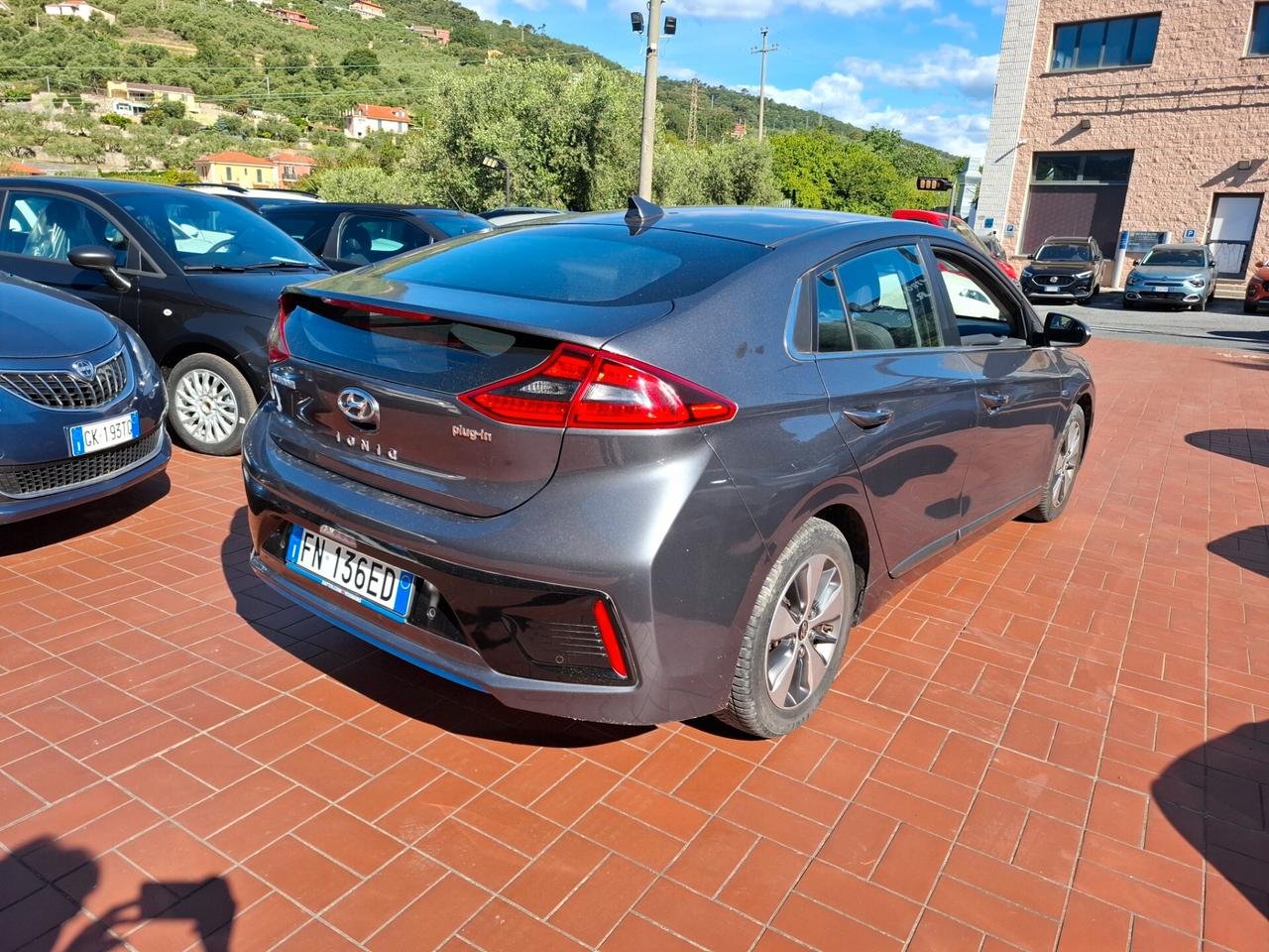 Hyundai Ioniq 1.6 Plug-in Hybrid DCT Style