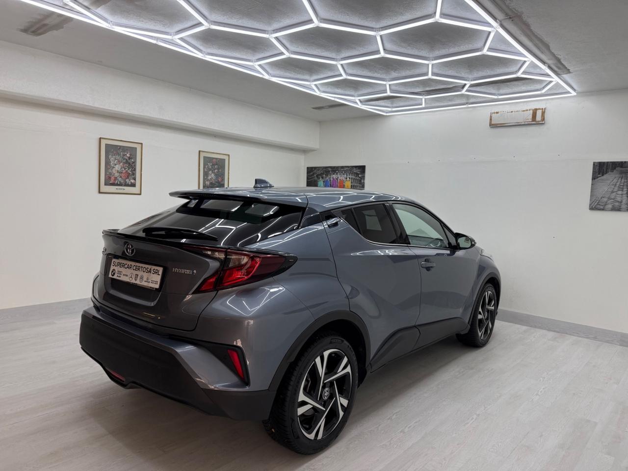 Toyota C-HR 1.8 Hybrid E-CVT Trend