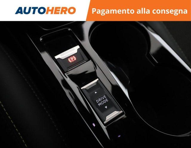 PEUGEOT 2008 Hybrid 136 e-DCS6 GT