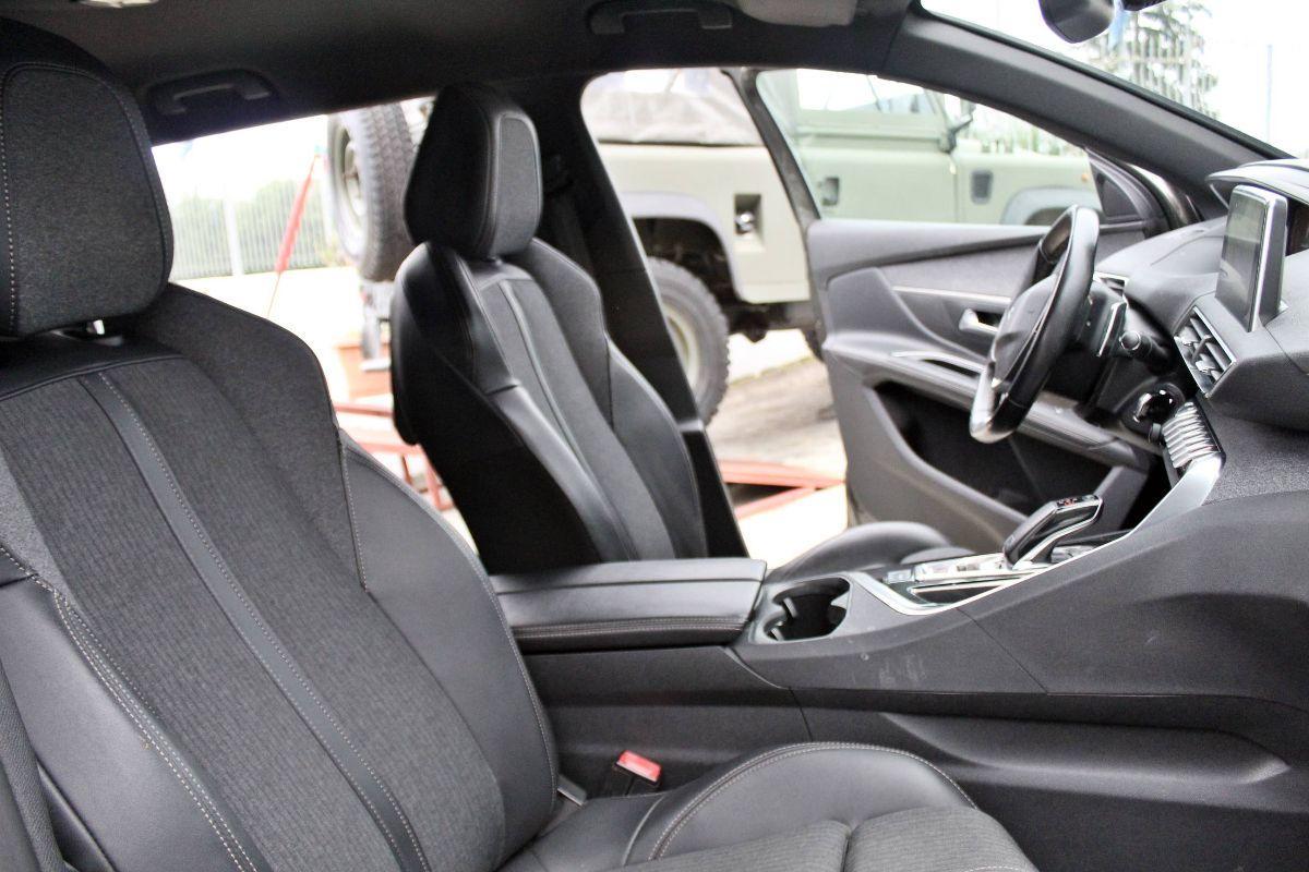 PEUGEOT - 5008 - BlueHDi 130 S&S EAT8 GT Line