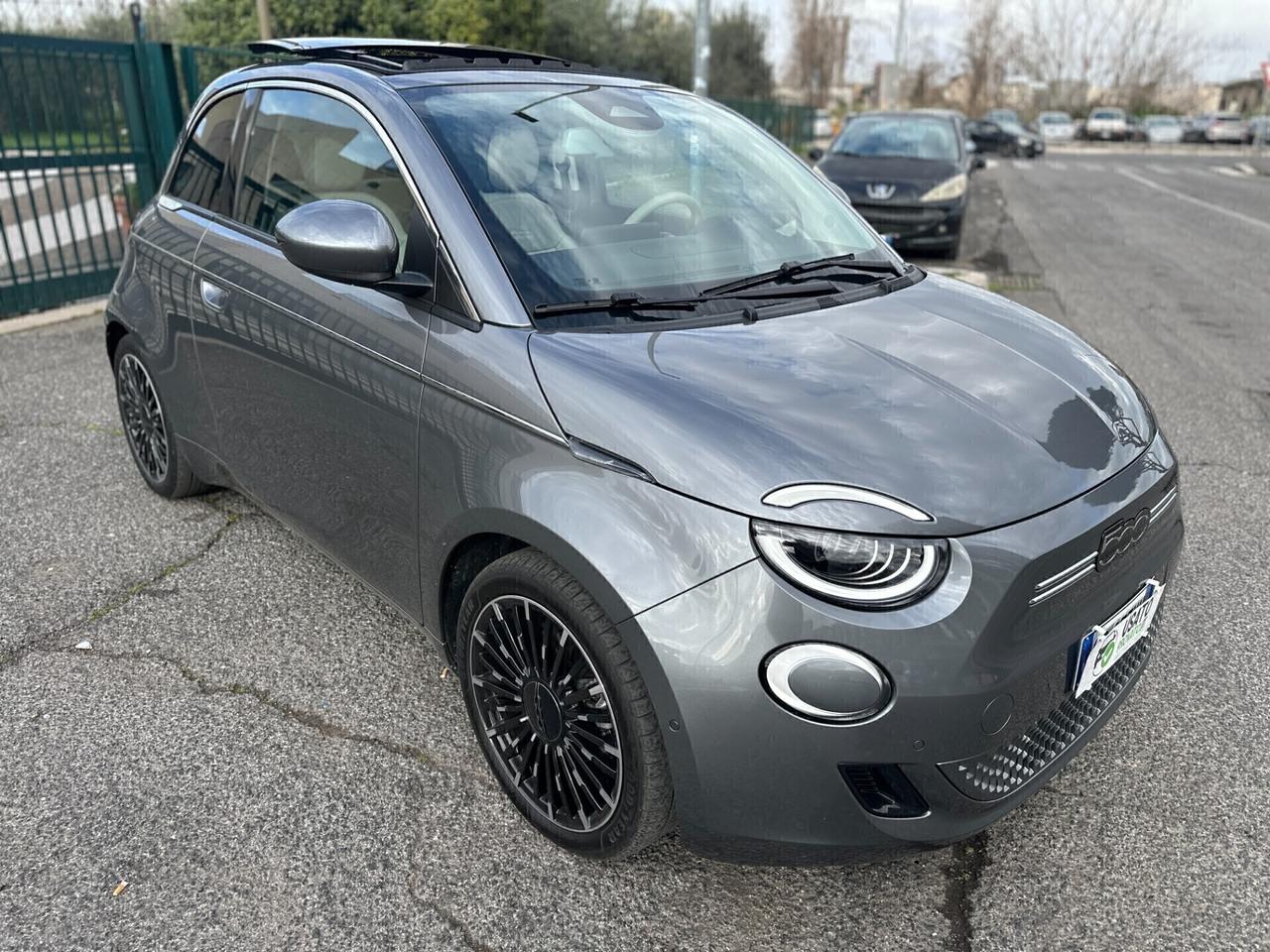 Fiat 500e La Prima 42kWh 118cv Tetto APRIBILE