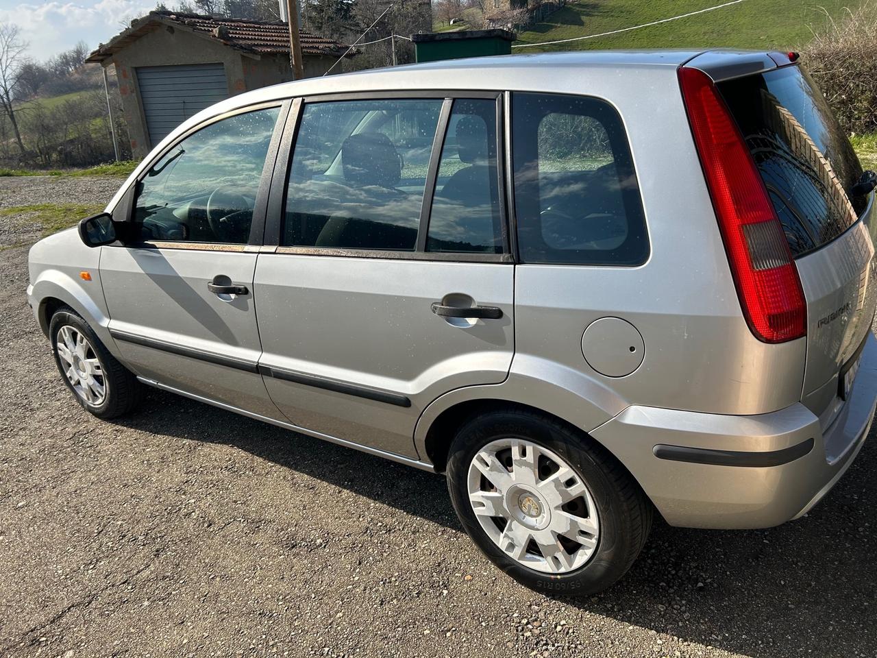 Ford Fusion 1.4 TDCi 5p. NEOPATENTATI