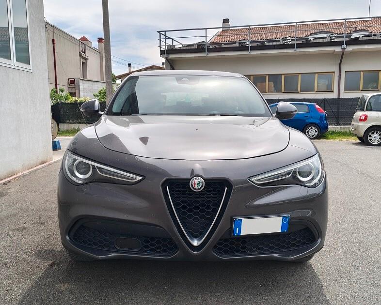 Alfa Romeo Stelvio 2.2 Turbodiesel 190 CV AT8 RWD Business