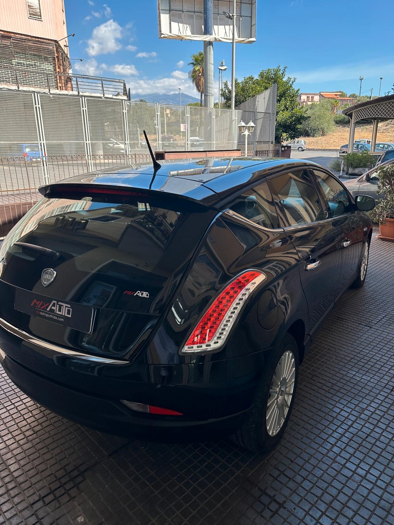 Lancia Delta 1.6 MJT DPF Oro