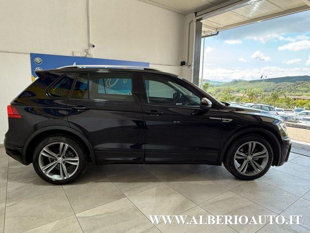 VOLKSWAGEN Tiguan 1.6 TDI SCR Sport BM Technology R-Line *90.000 KM*