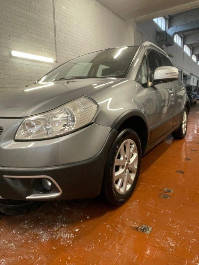 FIAT Sedici 2.0 MJT 16V DPF 4x4 Emotion