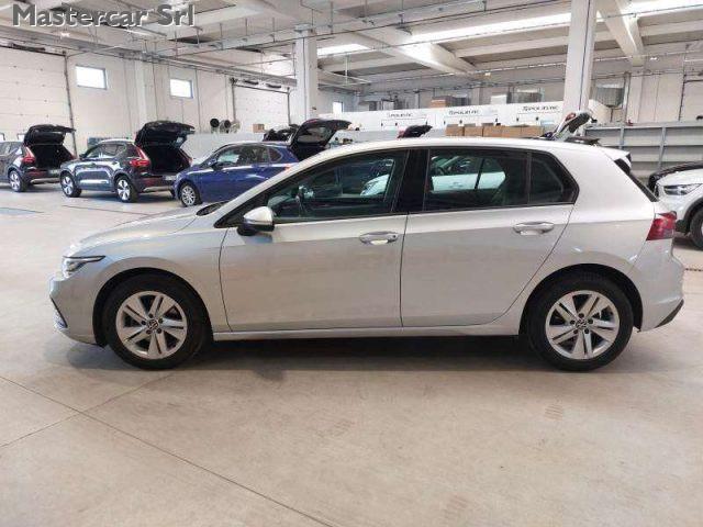 VOLKSWAGEN Golf Golf VIII 2.0 tdi Life 115cv - targa GC924JX