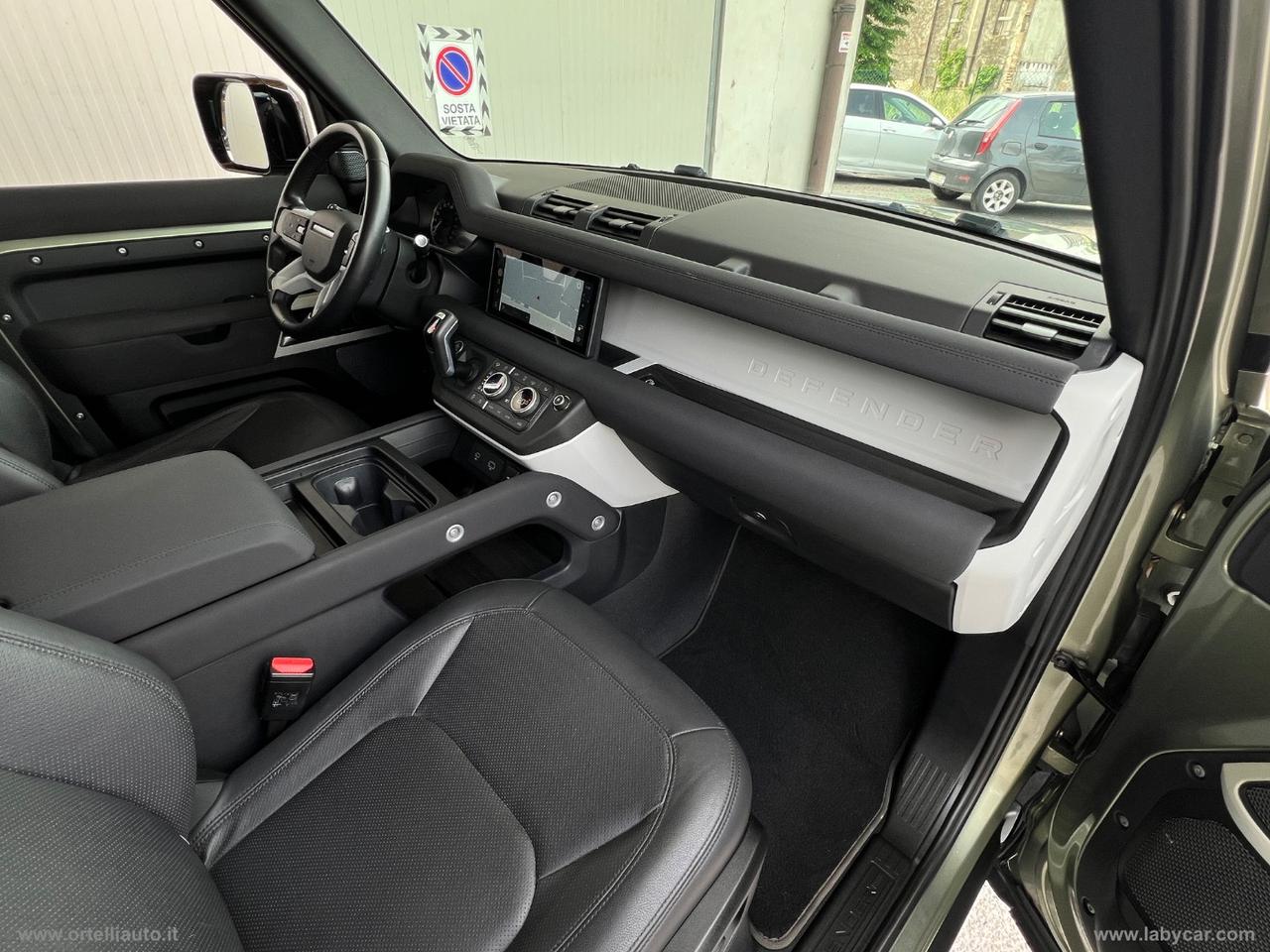 LAND ROVER Defender 110 3.0D I6 250 CV AWD Auto SE