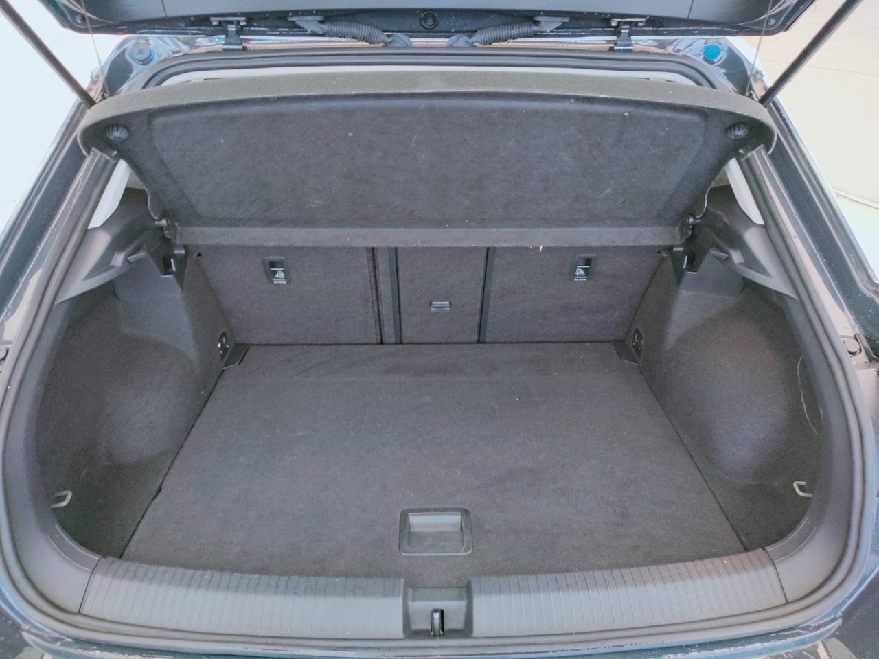 VOLKSWAGEN T-Roc I 2017 - T-Roc 1.6 tdi Style