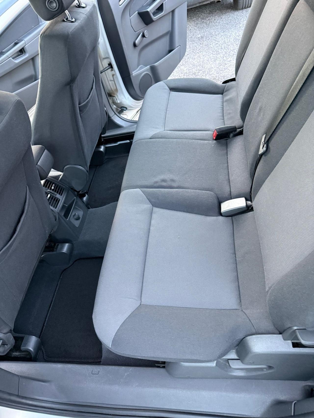 Opel Zafira 1.6 16V VVT Club