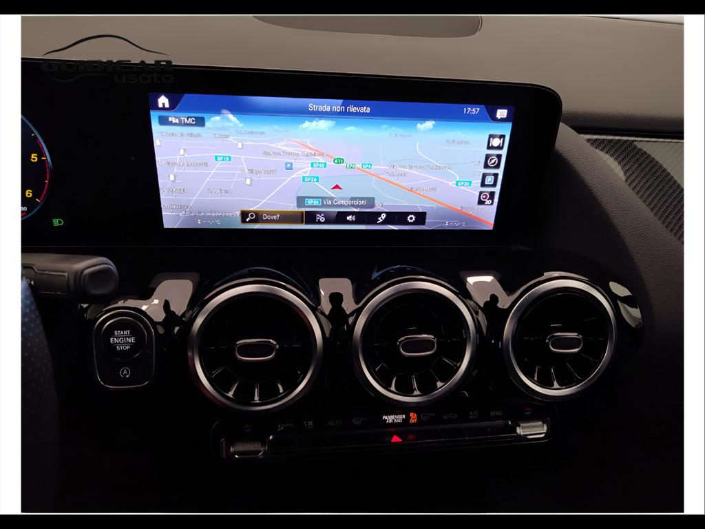 Mercedes-Benz GLA-H247 2020 - GLA 200 d Premium 4matic auto