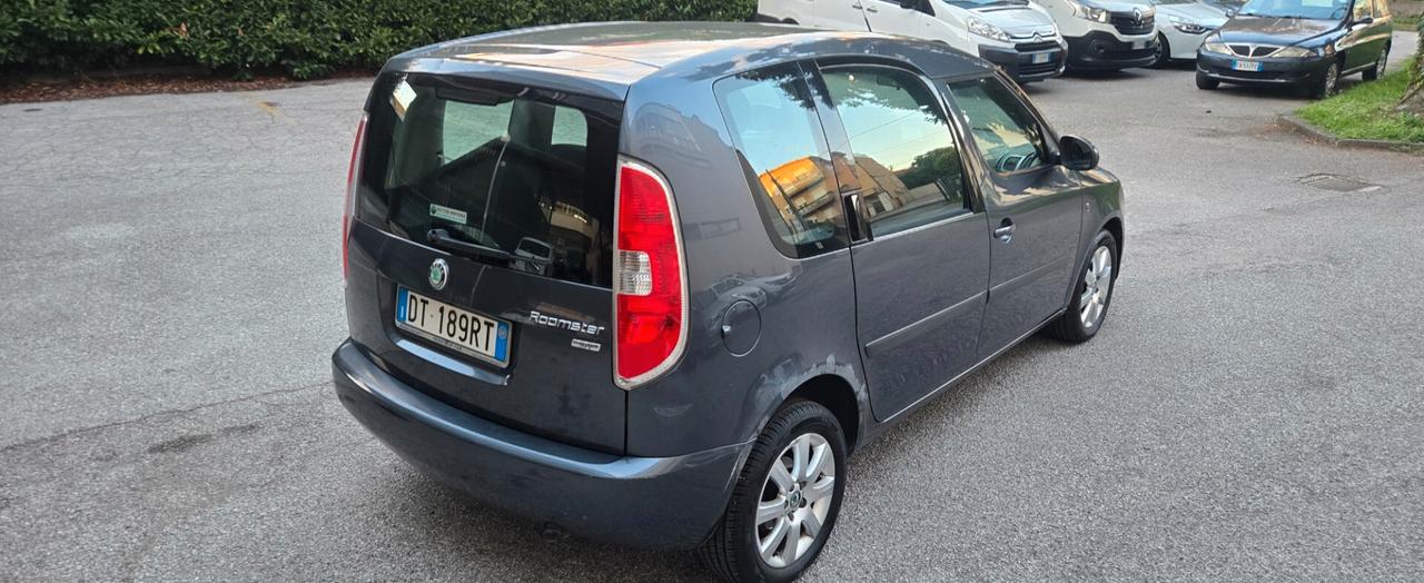 Skoda Roomster Benzina Neopatentati