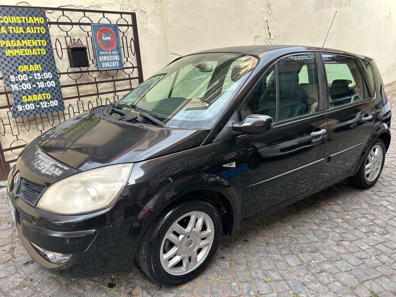 Renault Scenic Grand Scénic 1.5 dCi/105CV PlayStation Portable