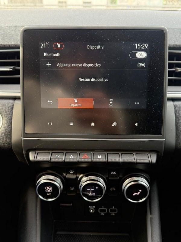 Renault Captur E-Tech hybrid 1.6 E-TECH HEV 145 TECHNO AUTO