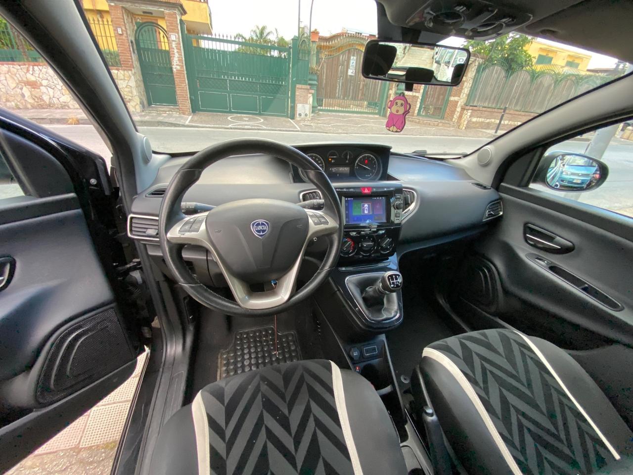 Lancia Ypsilon 1.2 69 CV 5 porte GPL Ecochic Mya