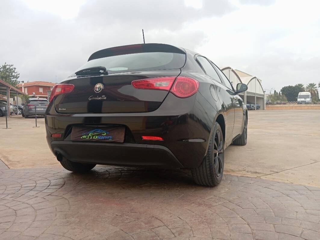 Alfa Romeo Giulietta 1.6 JTDm-2 105 CV Distinctive