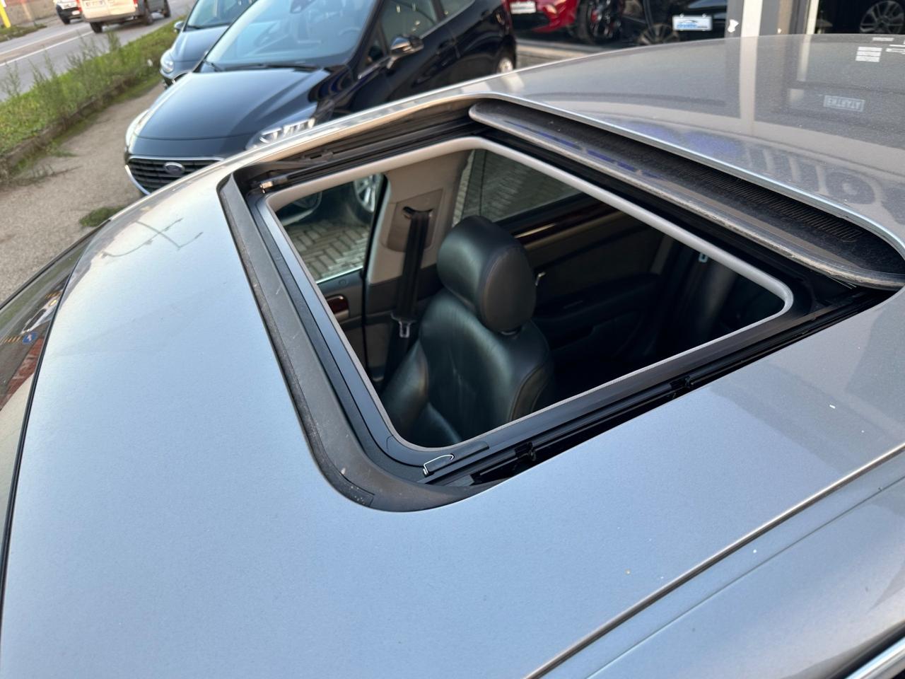 Audi A8 3.0 V6 TDI quattro tiptronic