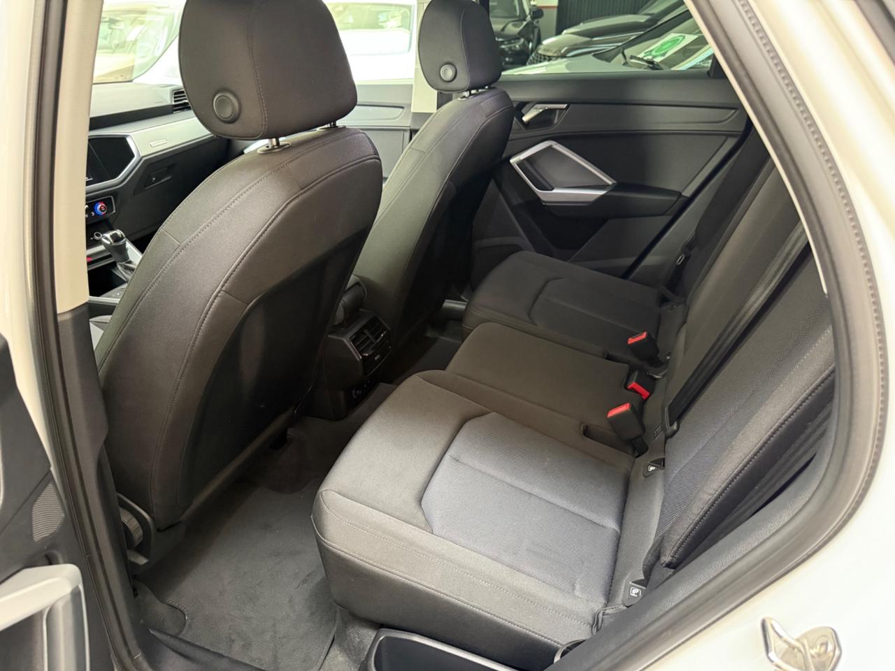 Audi Q3 SPB 35 TDI Business Plus