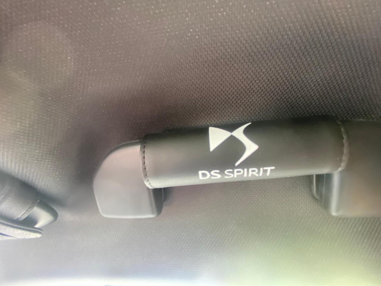 Ds DS3 DS 3 Crossback BlueHDi 110 Performance Line