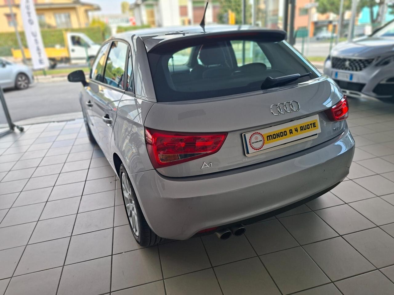 A1 Sportback 1.4 tfsi Ambition 122cv s-tronic Neopatentati