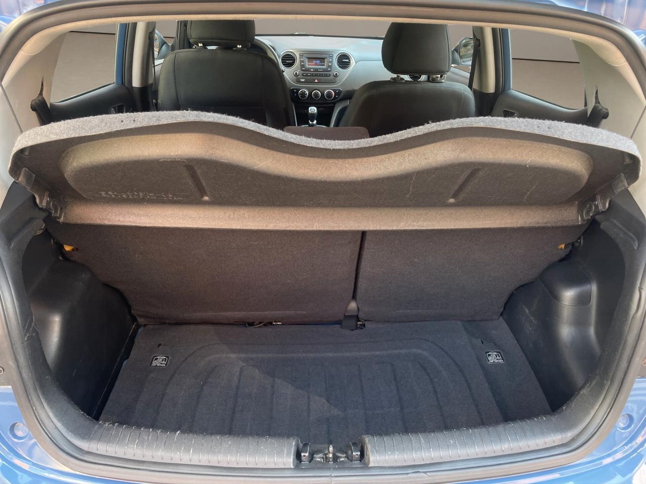 Hyundai i10 NEOPATENTATI - BENZINA EURO 6
