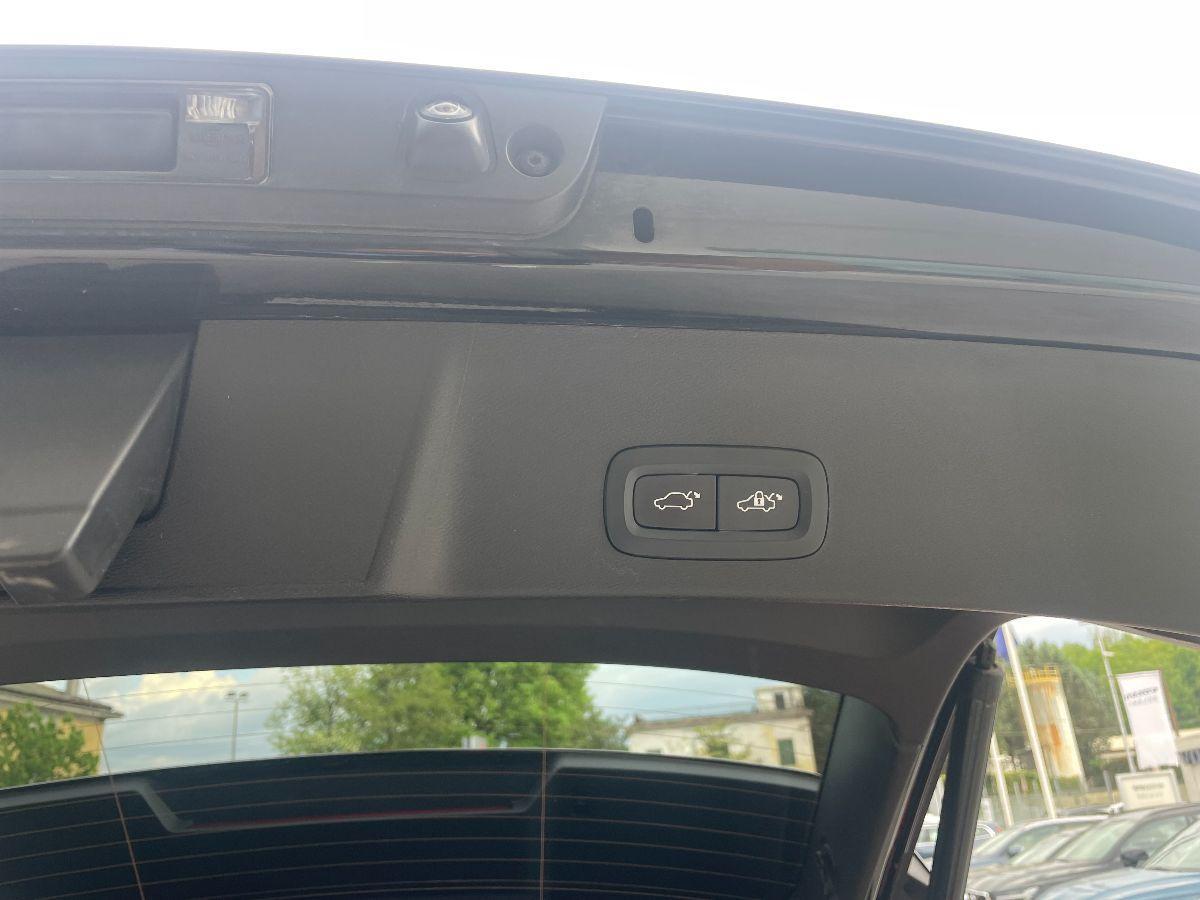 VOLVO - XC40 - Recharge Pure El. S.M. RWD Plus