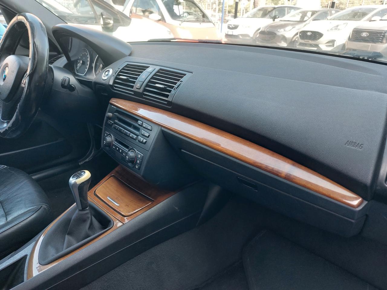 Bmw 118 118d cat 5 porte Futura pelle cerchi