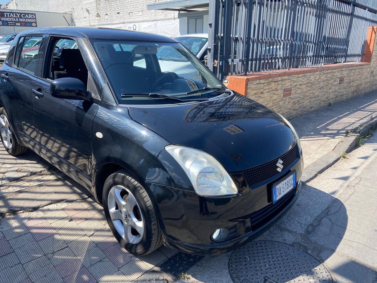 Suzuki Swift 1.3 4x4 5p. GL