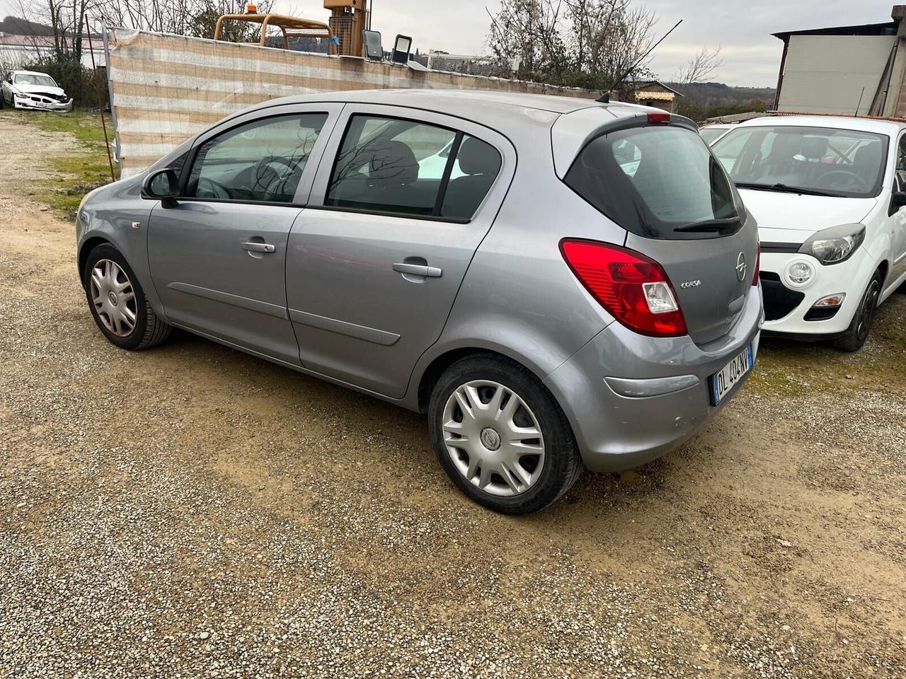 Opel Corsa 1.2 5 porte Easytronic Enjoy