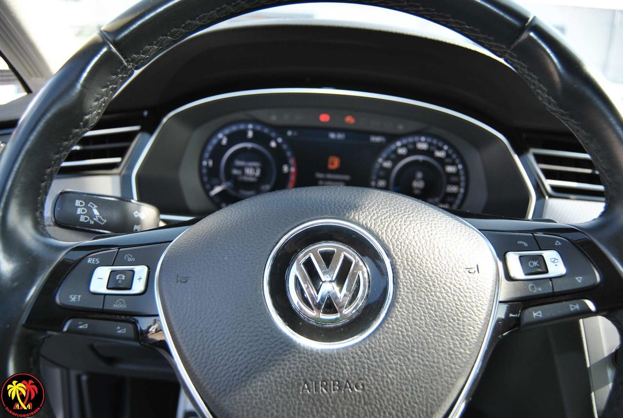Volkswagen Passat Business Alltrack 2.0 TDI 190 CV 4MOTION DSG Exec.BMT