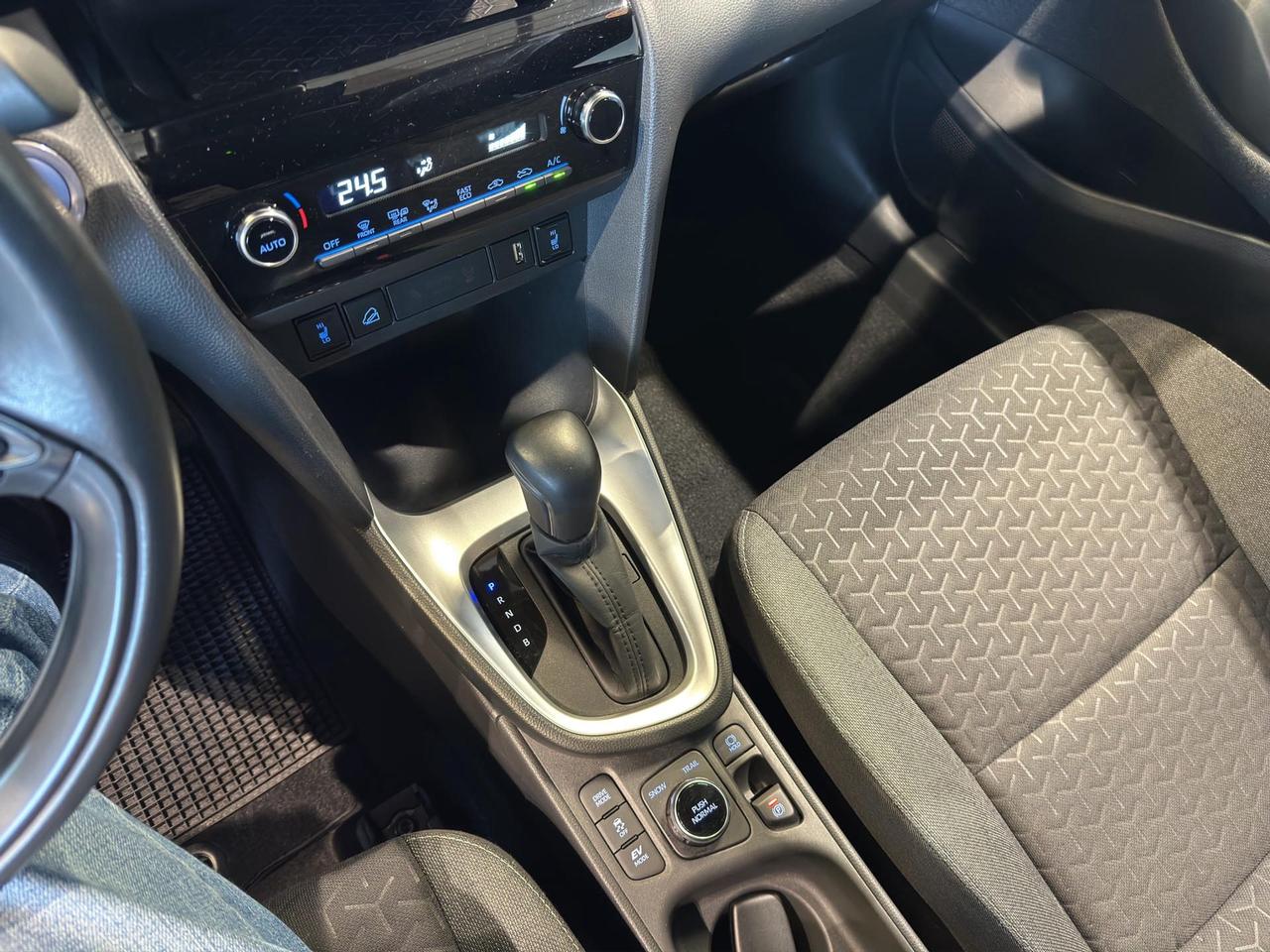 Toyota Yaris Cross 1.5h Trend awd-i 116cv e-cvt
