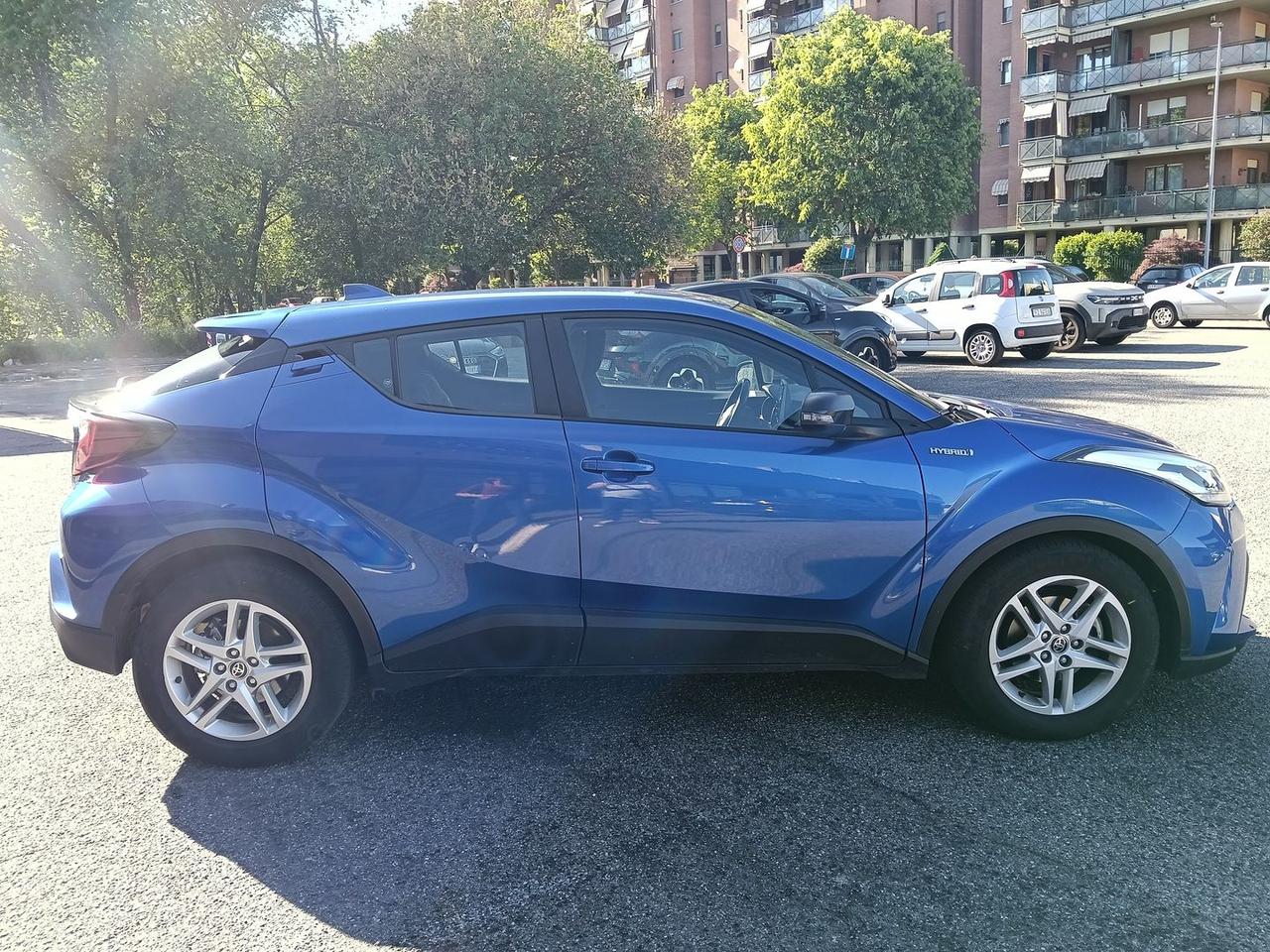 Toyota C-HR Business 1.8 HEV #10605
