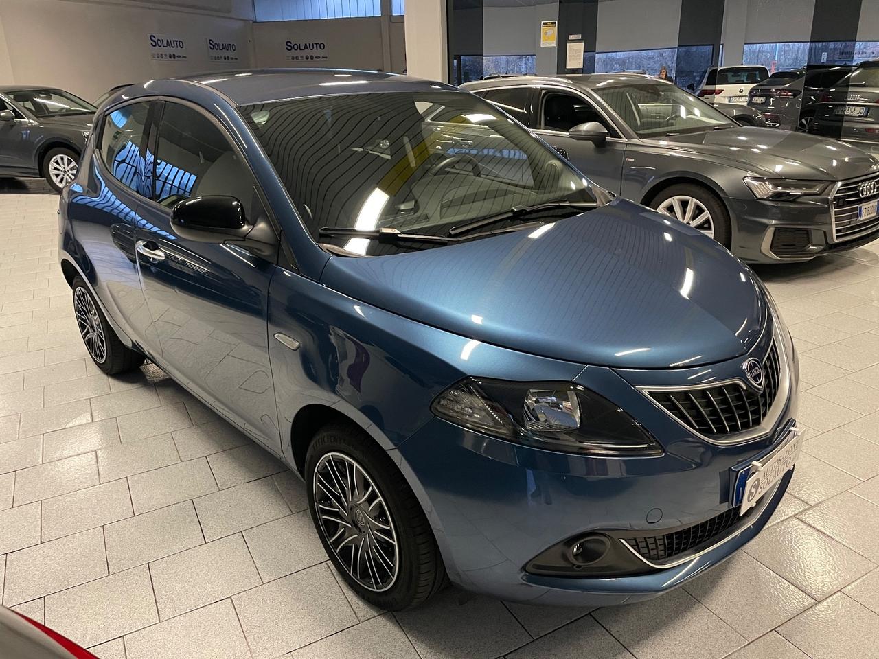 Lancia Ypsilon 1.0 FireFly 5 porte S&S Hybrid Gold Telecamera