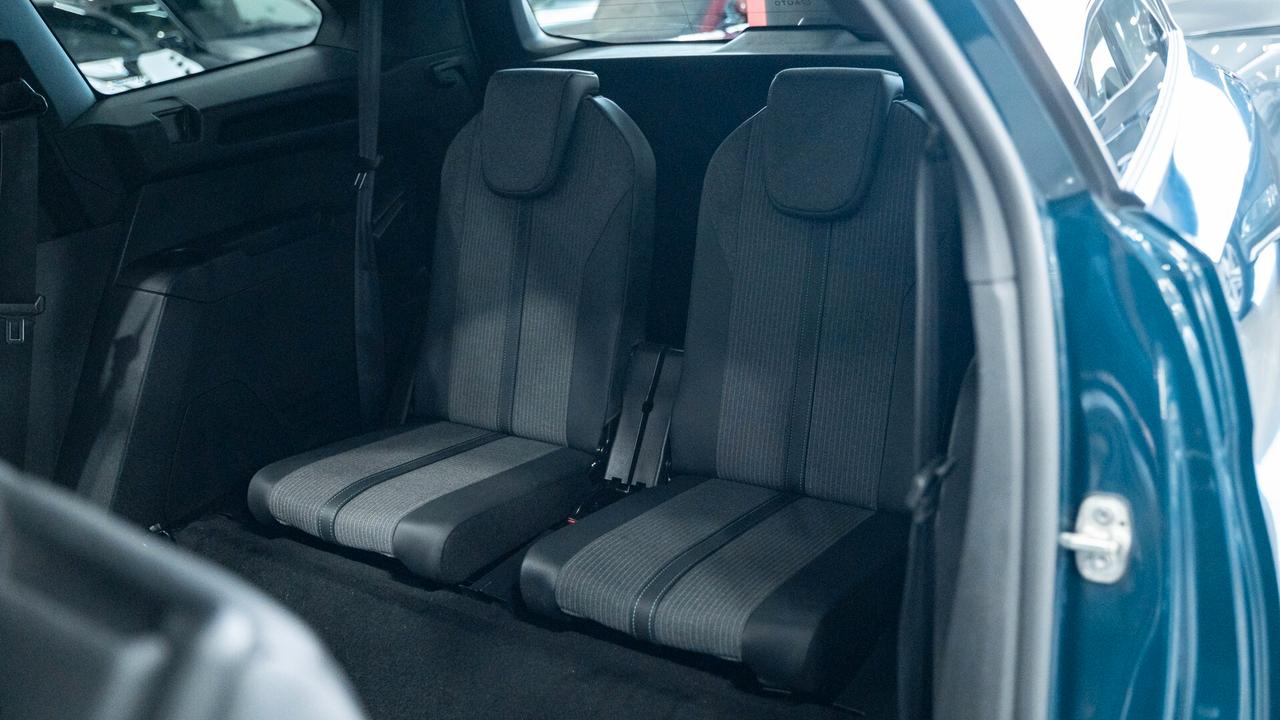 Peugeot 5008 1.5 BLUEHDI ALLURE PACK EAT8 7 POSTI S&S 131 CV AUTO VIRTUAL FULL OPTIONAL