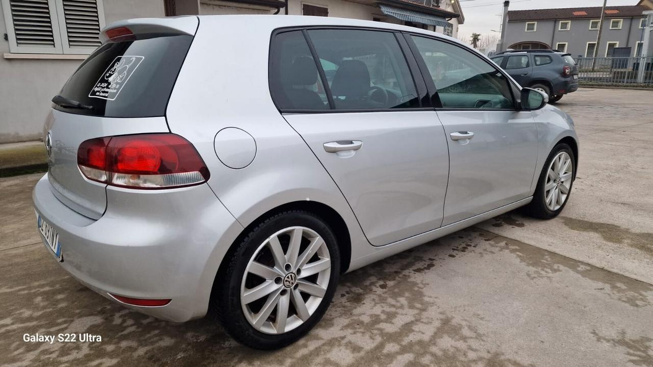 Volkswagen Golf 1.6 TDI DPF 5p. Highline neop